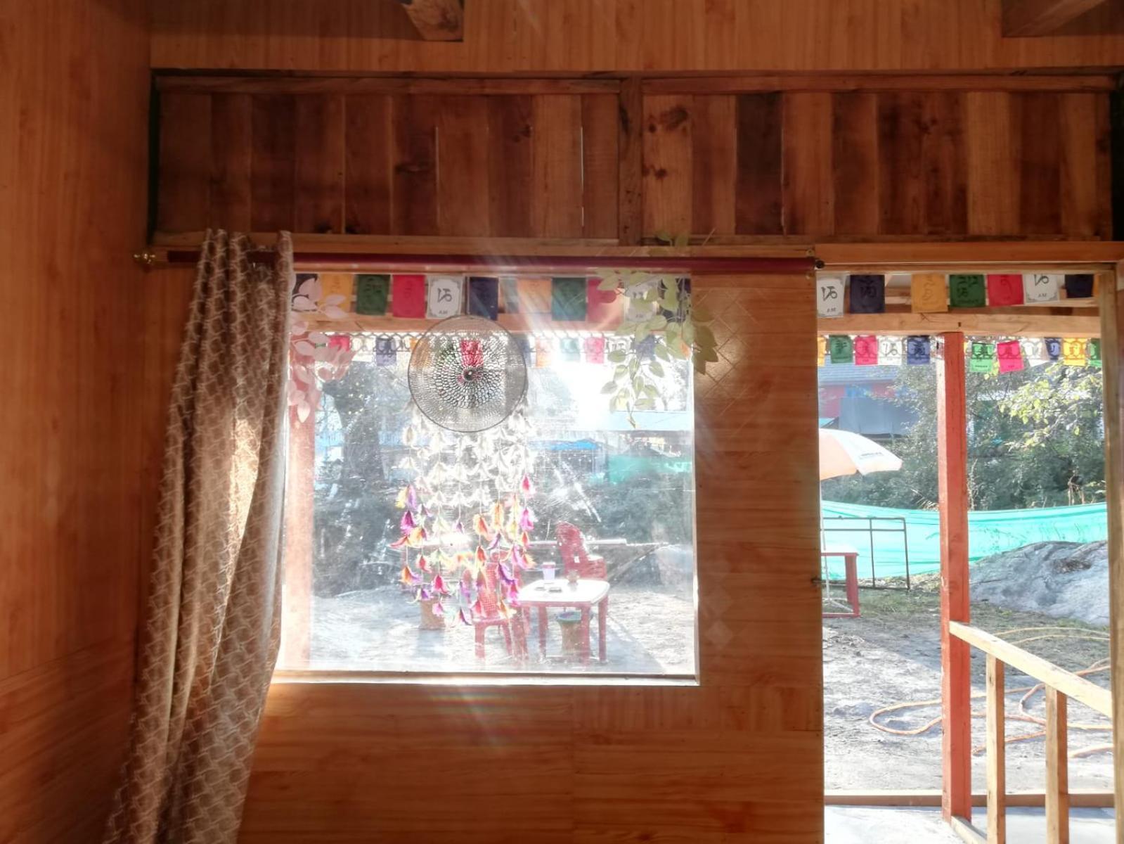 Shanti People Huts & Camp Kasol Phòng bức ảnh